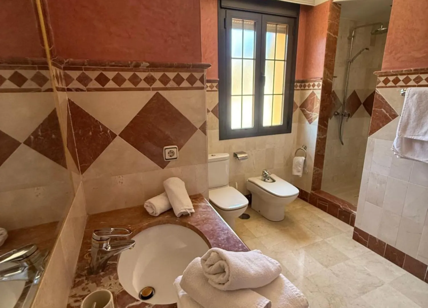 Family Friendly Villa Next To Puerto Banus Marbella 0*,  Spanje