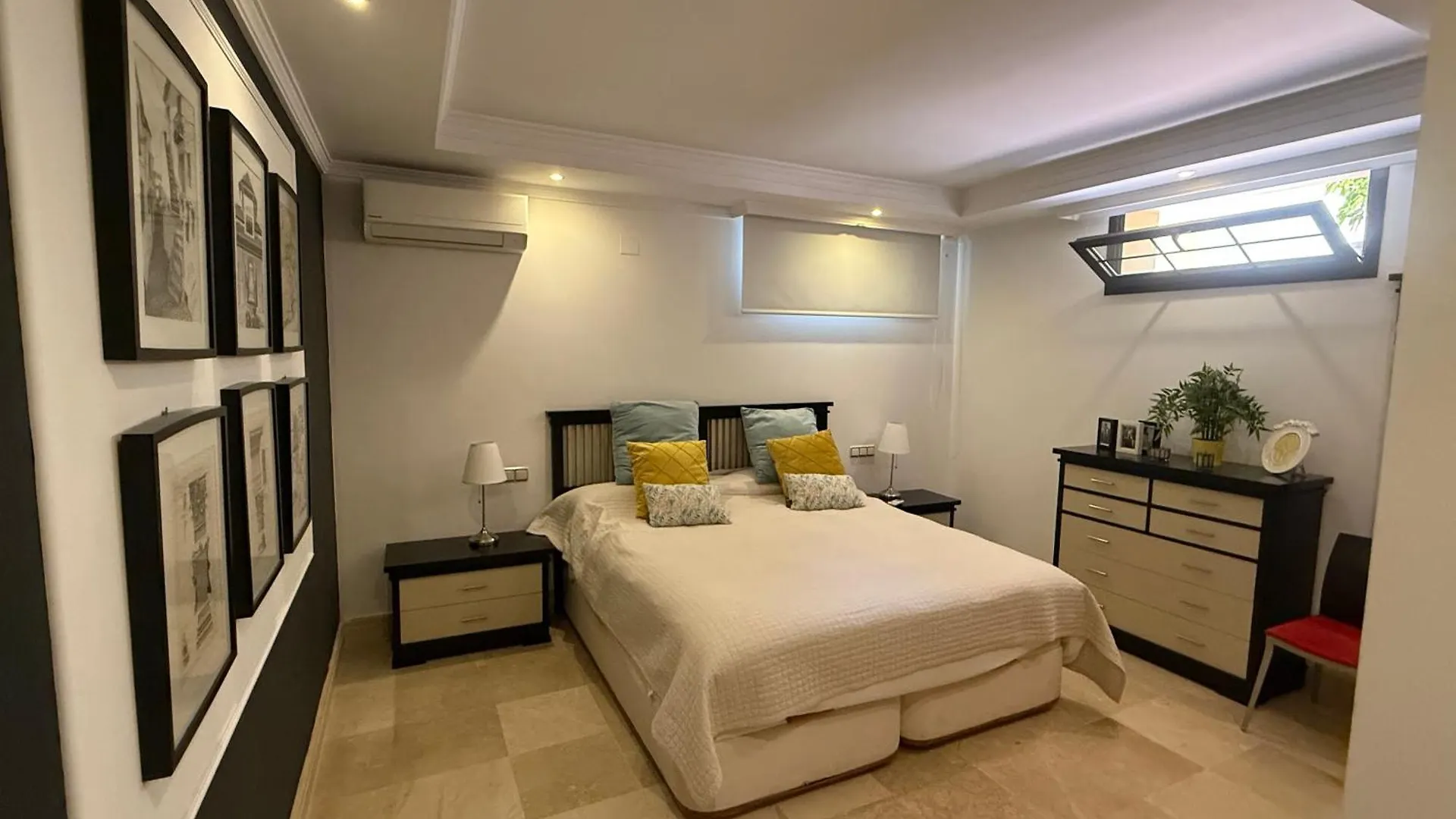 Family Friendly Villa Next To Puerto Banus Marbella Spanje