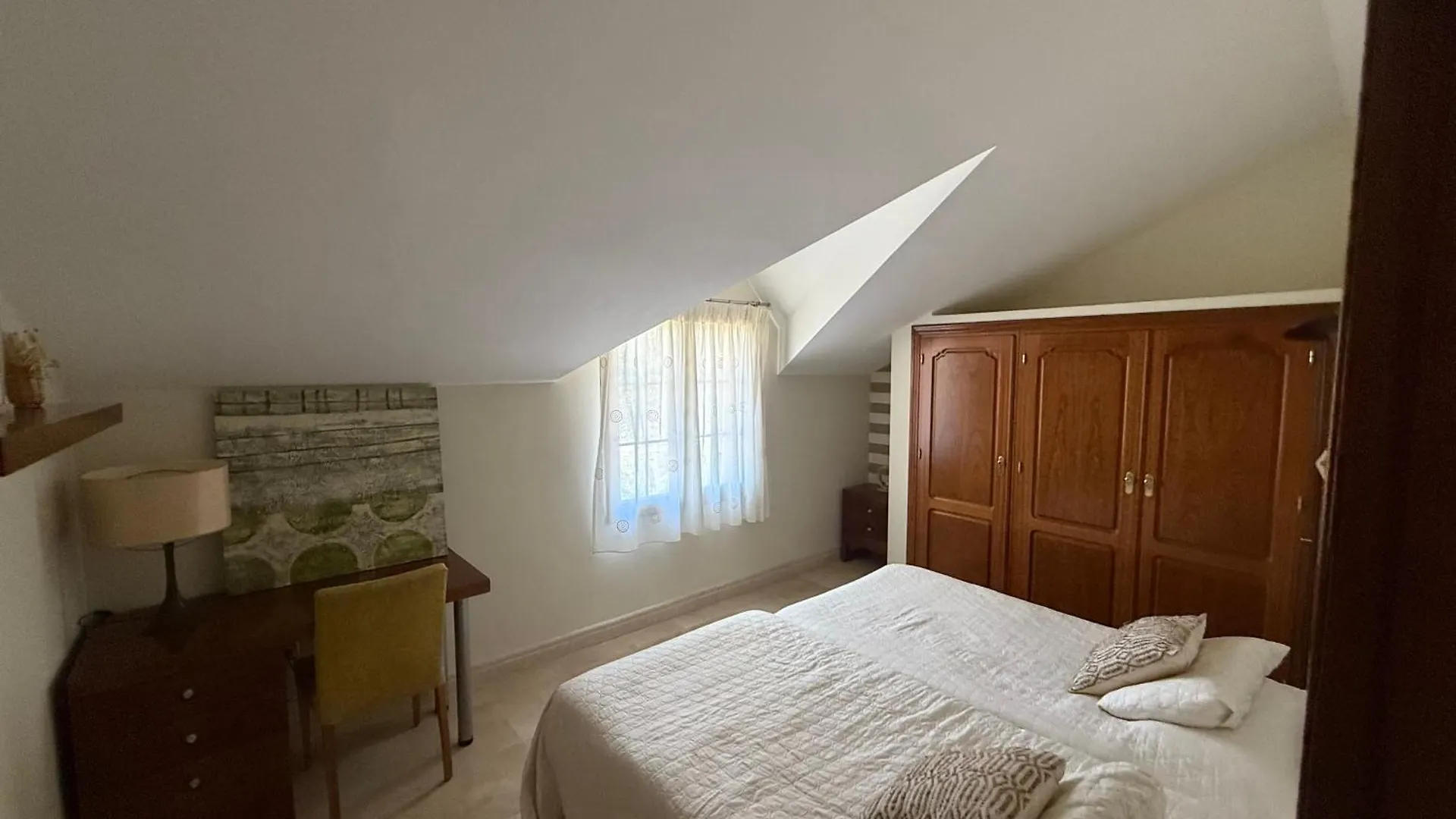 Family Friendly Villa Next To Puerto Banus Marbella